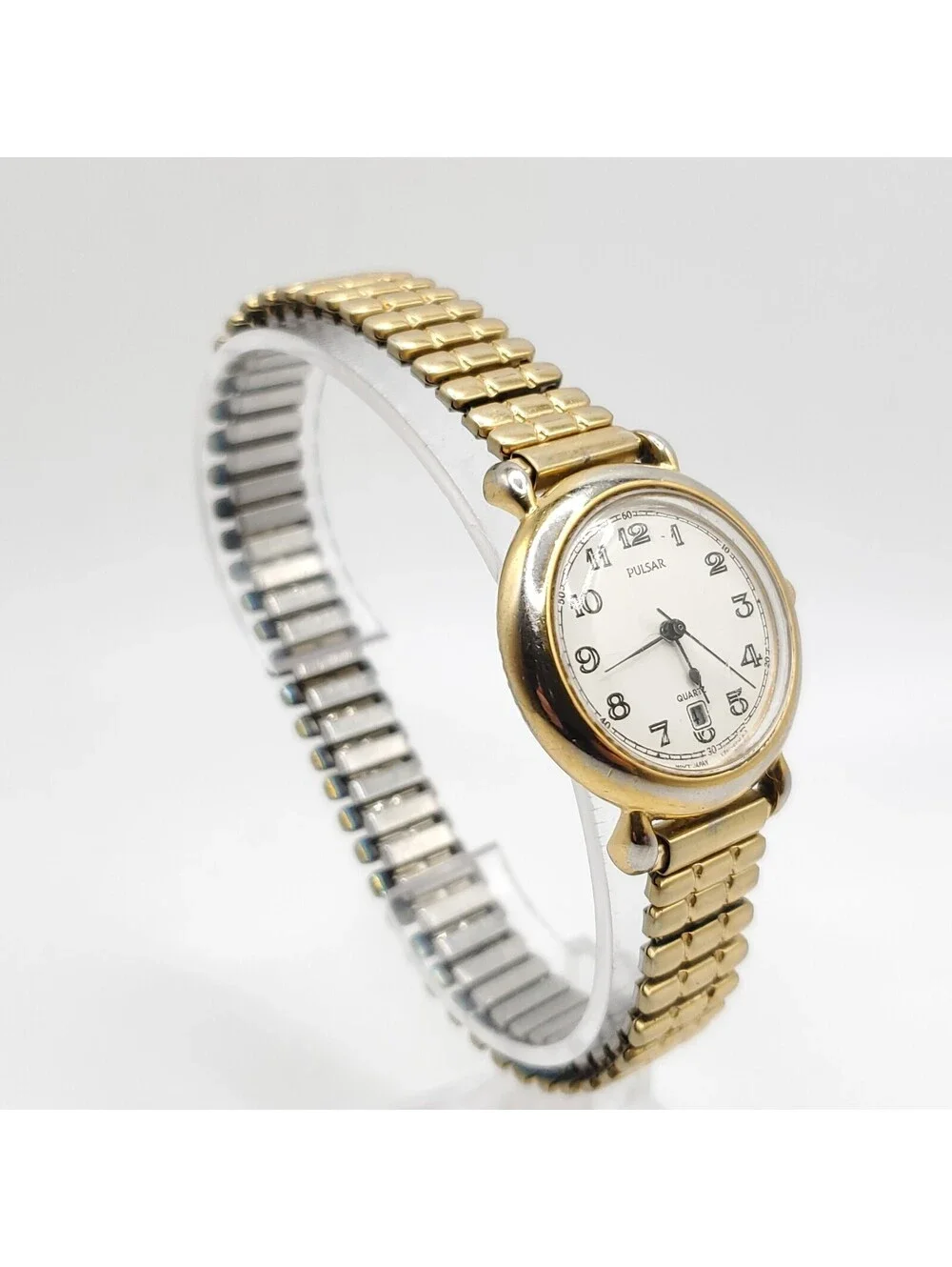 Vintage Pulsar Watch Women 29mm Gold Tone Stretch Band New Battery